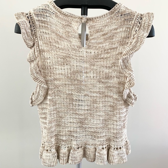 Mable Aylin Ruffle Top - Picture 4 of 13